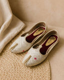 Ethnic Mojaris – Cream Rani